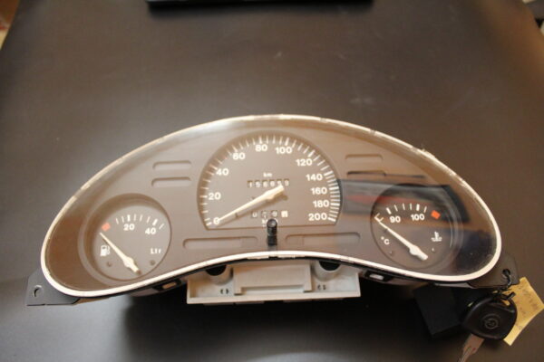 09113226JY 09051109906 GM Combiné d'instruments OPEL CORSA