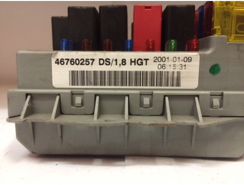 Centralina Scatola Porta Fusibili Fiat Punto 46760257