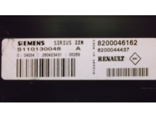 Centralita de motor Renault Megane SIEMENS:S110130048A