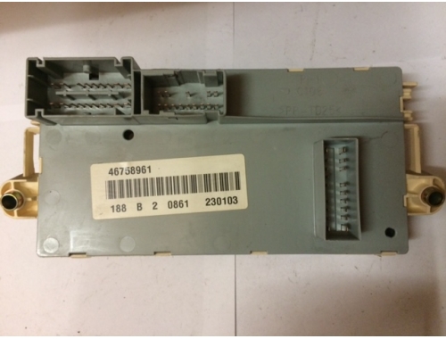 Boîtier à fusibles Fiat Punto 46812234NPL