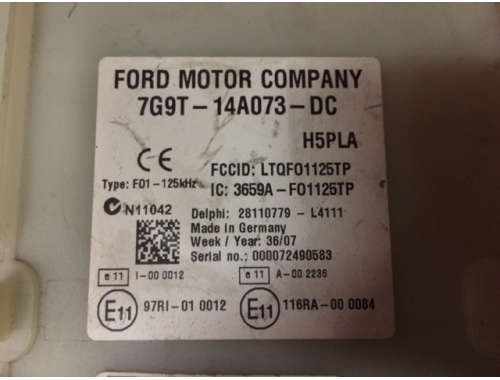 Caja de fusibles Ford Mondeo 7G9T-14A073-DC