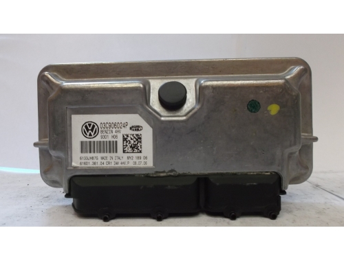 Calculateur moteur Volkswagen 03C906024P
