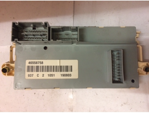 Centralina Scatola Porta Fusibili Alfa Romeo 147 MAGNETI MARELLI:51711428
