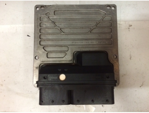 Calculateur moteur Mercedes Classe C 180 SIEMENS:5WK90489[02]