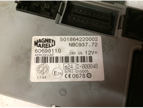 Komfortsteuergerät Alfa Romeo 147 MAGNETI MARELLI:60698110