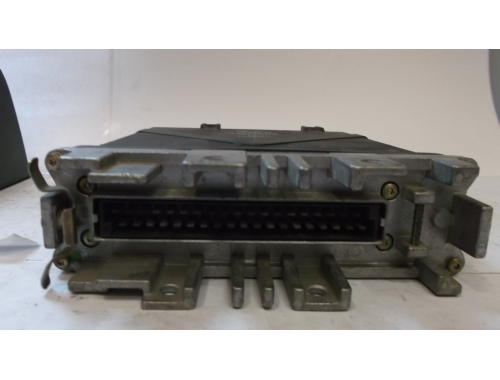 Calculateur moteur Audi 80 Coupè SIEMENS:039906022
