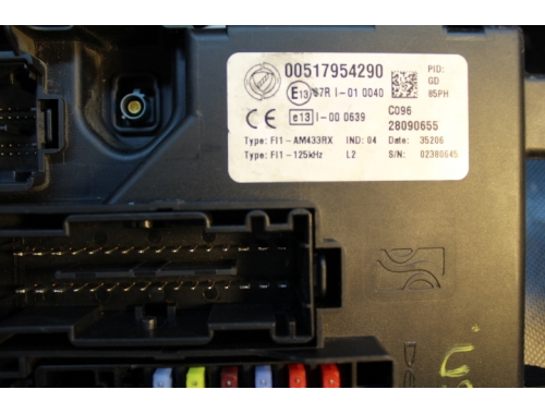 Body computer Fiat Grande Punto 00517954290 - Reparación varias Traspaso de códigos Lectura del código PIN Llaves 517954290
