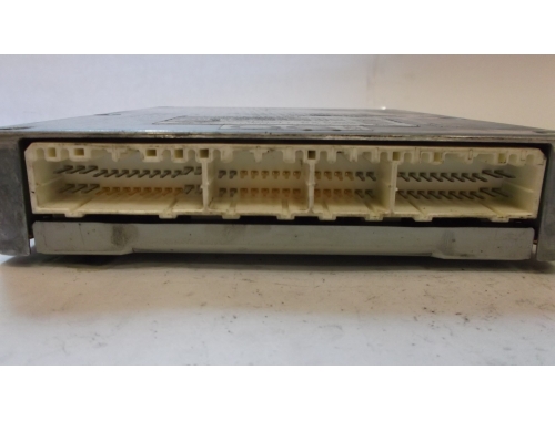 Calculateur moteur Toyota Yaris TOYOTA:89661-52061