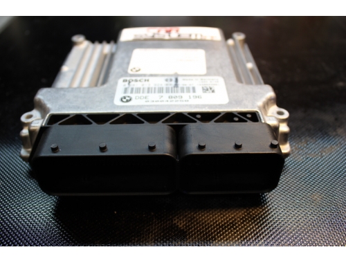 Calculateur moteur BMW X3 CC 2.000 Diesel BOSCH 0281013824 - Réparation diverses - Transfert des codes BOSCH:0281013924 DDE7809196