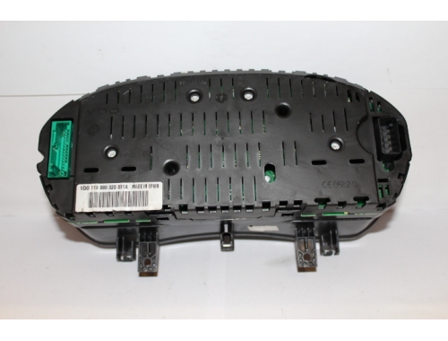 110080320031A VDO Quadro Strumenti Volkswagen Polo