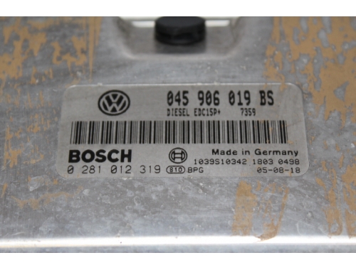 Calculateur moteur Seat Ibiza BOSCH:0281012319