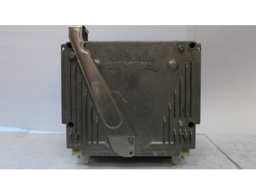 Calculateur moteur Volvo V70 SIEMENS:S103955404C