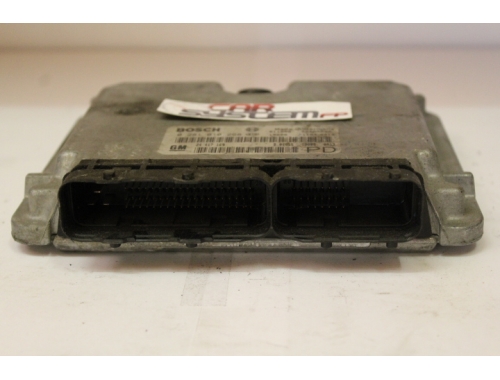 Calculateur moteur Opel Zafira BOSCH:0281010268