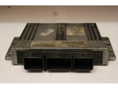 Calculateur moteur Peugeot 206 SAGEM 21647072-1 - Transfert des codes SAGEM