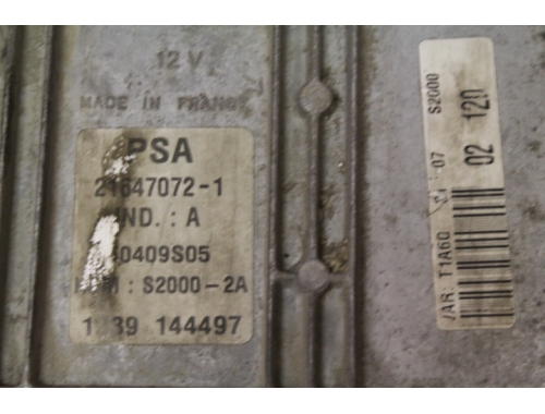 Calculateur moteur Peugeot 206 SAGEM