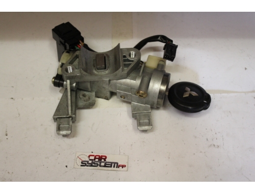 Conmutador de encendido Mitsubishi Colt MR 955230