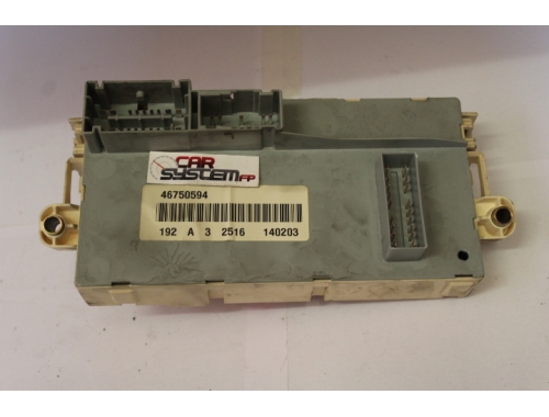 Centralita Caja de fusibles Fiat Stilo DELPHI:
