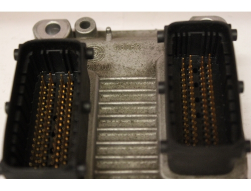 Centralita de motor Lancia Ypsilon BOSCH 0261208094 - Traspaso de códigos Reparación varias BOSCH: 0261208094