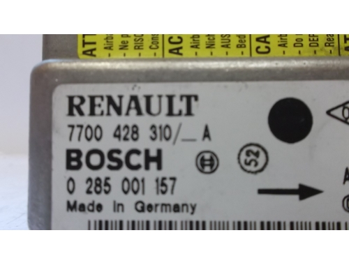 Calculateur airbag Renault Clio BOSCH:0285001157