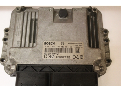 Calculateur moteur Peugeot Boxer 3.0 HDI BOSCH 0281014733