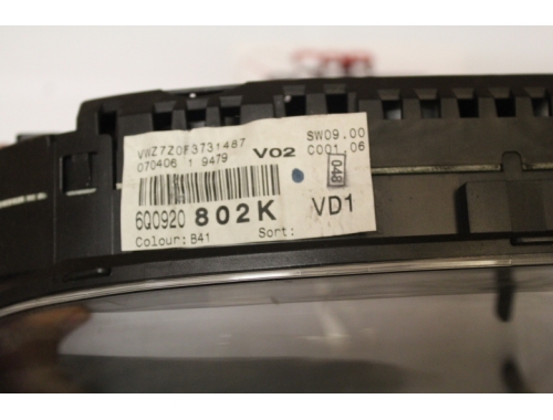 Cuadro de instrumentos Volkswagen Polo 6Q0920802K