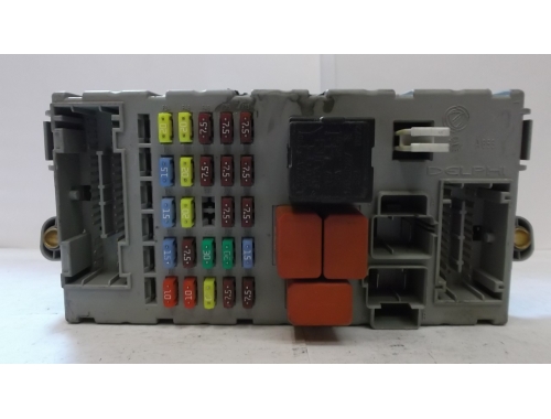 Centralina Scatola Porta Fusibili Fiat Idea / Lancia Musa 51799306