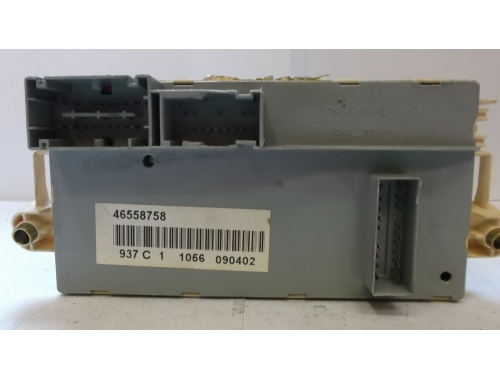 Caja de fusibles Alfa Romeo 147 46558758