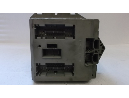 Caja de fusibles Fiat Uno 46766769