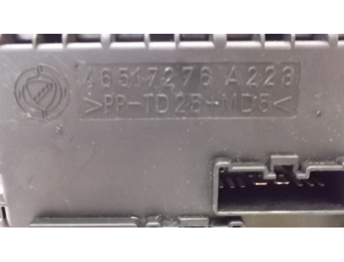 Caja de fusibles Fiat Multipla 46517276