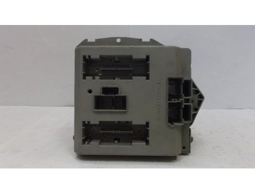 Boîtier à fusibles Fiat Punto 188 46760255