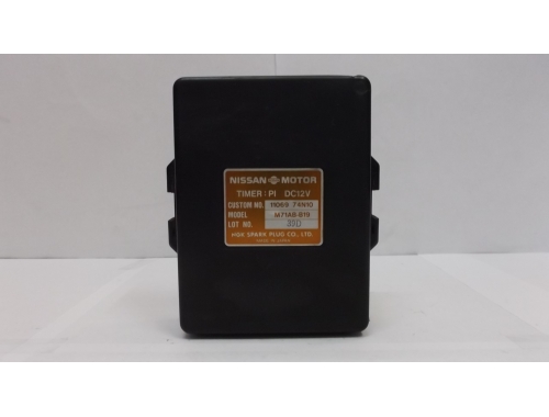 Calculateur moteur Nissan Primera 1106974N10