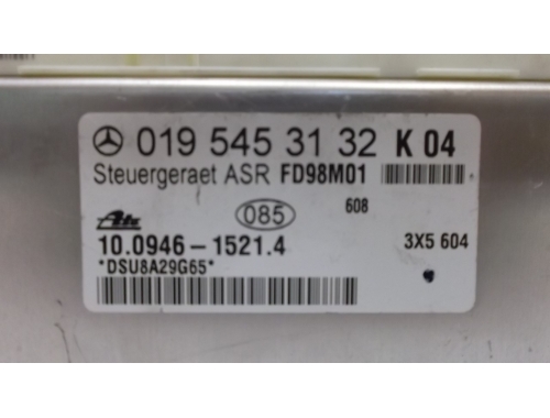 Calculateur ABS Mercedes CLK 195453132 0195453132