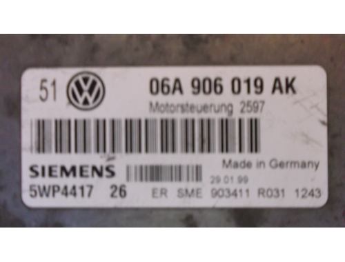 Centralina Motore Volkswagen Golf SIEMENS:5WP441726