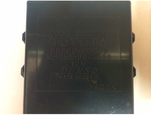 Centralina Chiusura Porte Toyota Yaris DENSO:85980-0D050