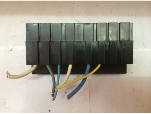 Boîtier à fusibles Peugeot 807 VALEO:9636079380