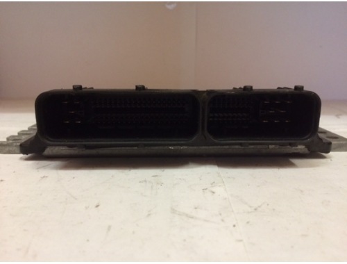 Calculateur moteur Nissan Micra MEC37-300