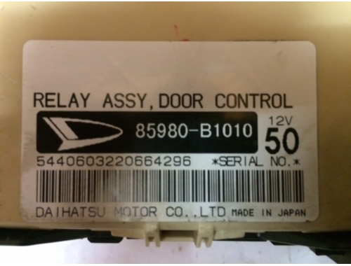 Boîtier à fusibles Daihatsu Sirion 85980-B1010