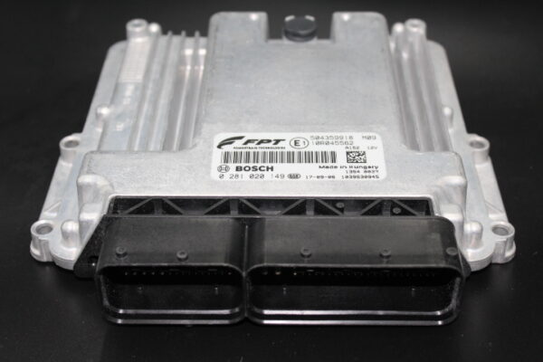 Calculateur moteur Iveco Daily BOSCH 0281020149 EDC17CP52
