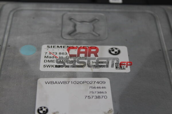 Calculateur moteur BMW Série 3 / X6 SIEMENS VDO 7573863 5WK93614